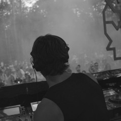 X Eliot - Live at Elements Festival