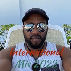 INTERNATIONAL MIX 2022 ( COURTNEY C )