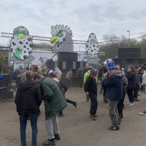 early morning vibs at eggtek [drum and bass]