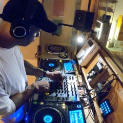 Infinite Quest #39 w/ Oscar Atanga, AUCO, & neana