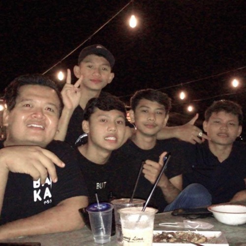 DJ BIAR HITAM TAPI MANIS BAGIKU VERSI BREAKBEAT TIKTOKFULL BASS TERBARU 2020.mp3