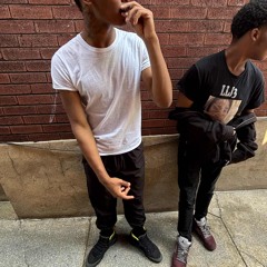 Box Em In (feat.ADOTNEVALACKS)