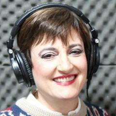 "First of May" is a song by the Bee Gees com cover da Luciana Terra