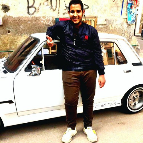 قدام مني شايف في مراية_مع كل ده برضو انا بتحمل رغم الي بشوفو لسه مكمل الطيخاا