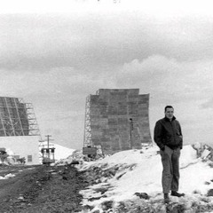 TRACK_01 - WHITE ALICE