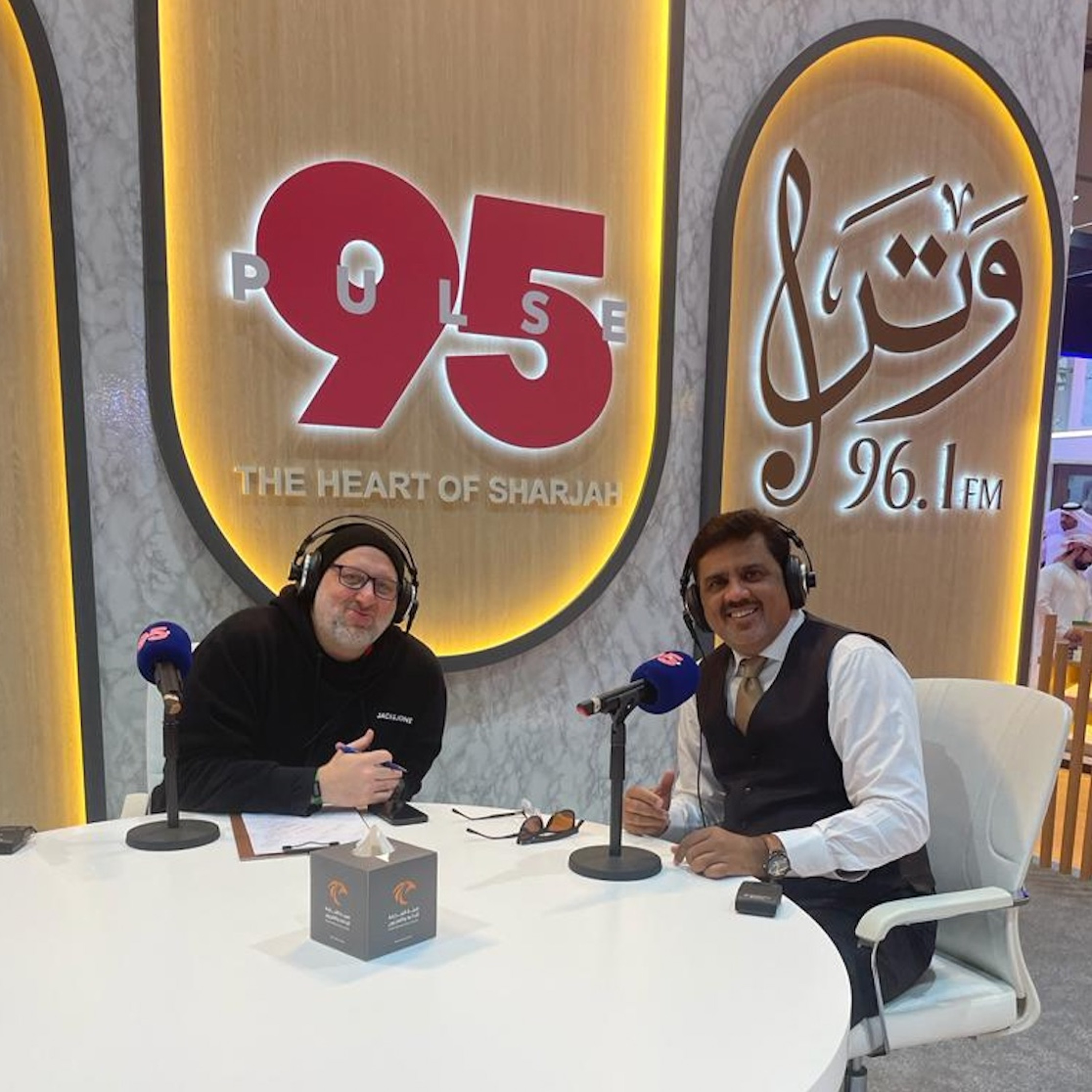 Live from SIBF 2023 | Between The Pages With Big Hass | Guest : Qamar Uddin thumbnail
