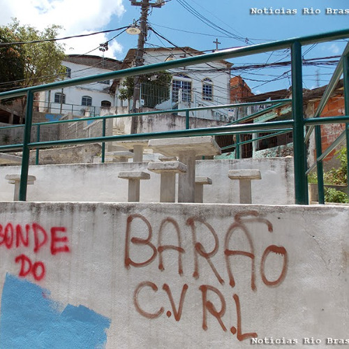 ==AFROZIN  DO MRT[PROD.PABLOBAGDÁ] 145 BPM  DIFERENTE DOS IGUAIS