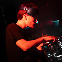 SET WAREHOUSE TRIBE TO HARDCOREOLD (un peu)