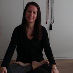 yoga nidra&respiración yogica completa&meditación opuestos para recalibrarse energéticamente