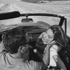 ابعترف اني اموت بحبها