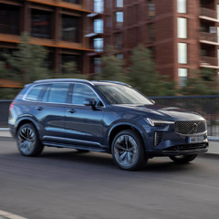 Volvo XC90 B6 AWD Ultra… Splendid Confidence Crazy World