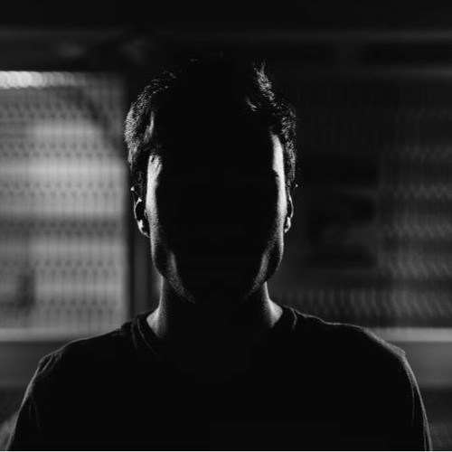 benson.caughtbetweenthetwisted.witness(v.1.0)