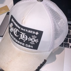 Stoinek Chrome Hearts