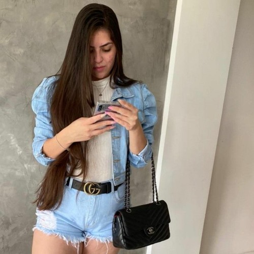 Sarra na Glock do Pai