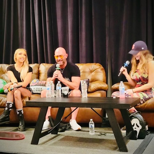 Live (ish) from Joe Bob's Jamboree with AEW's The Bunny & The Blade