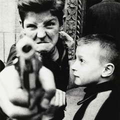 ACI HAKİKATİ GÜLEREK SÖYLEMEK