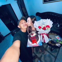 HBD SAYANGKU MISS NAZWATNIASRGH FROM MR WAHYUDI SYAHPUTRA