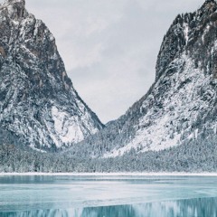 piano-slowedandreverbstudio