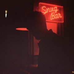 Esperando bajo la luna