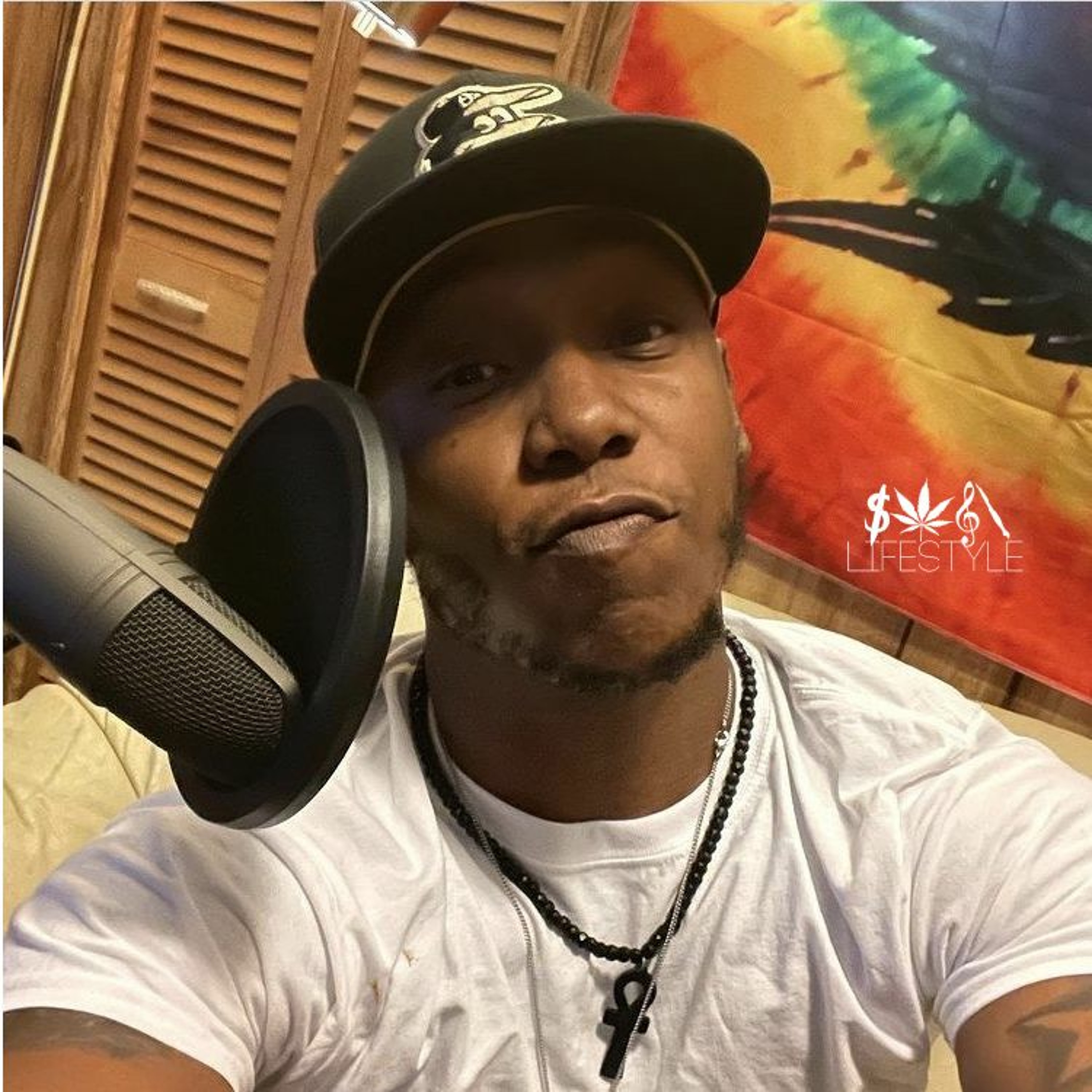 Live From Tha Kitchen Episode 15 : Marshall aka Bink The Owner of 22&Co episode artwork