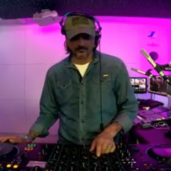 Iban Mendoza - Global Live