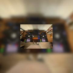 REC002 - House Vs Techno