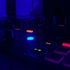 Macss PRIVATE APT DJ SET 02.04.2025 (SCL)