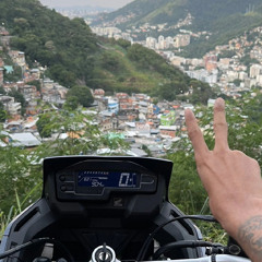 MC ORELHA - TA ABERTA A TEMPORADA DE CAÇAR OS ADA