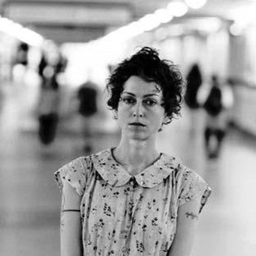 SIMONE WHITE - TINY DROP (INTRVDER REMIX)