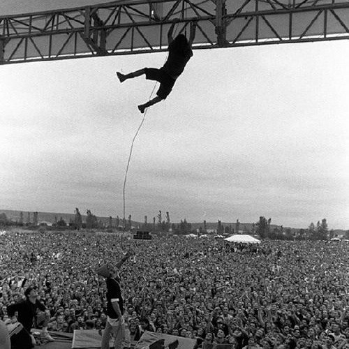 Stream Pearl Jam - PINKPOP 1992 (compressed +3bass) by RAWBootleg ...