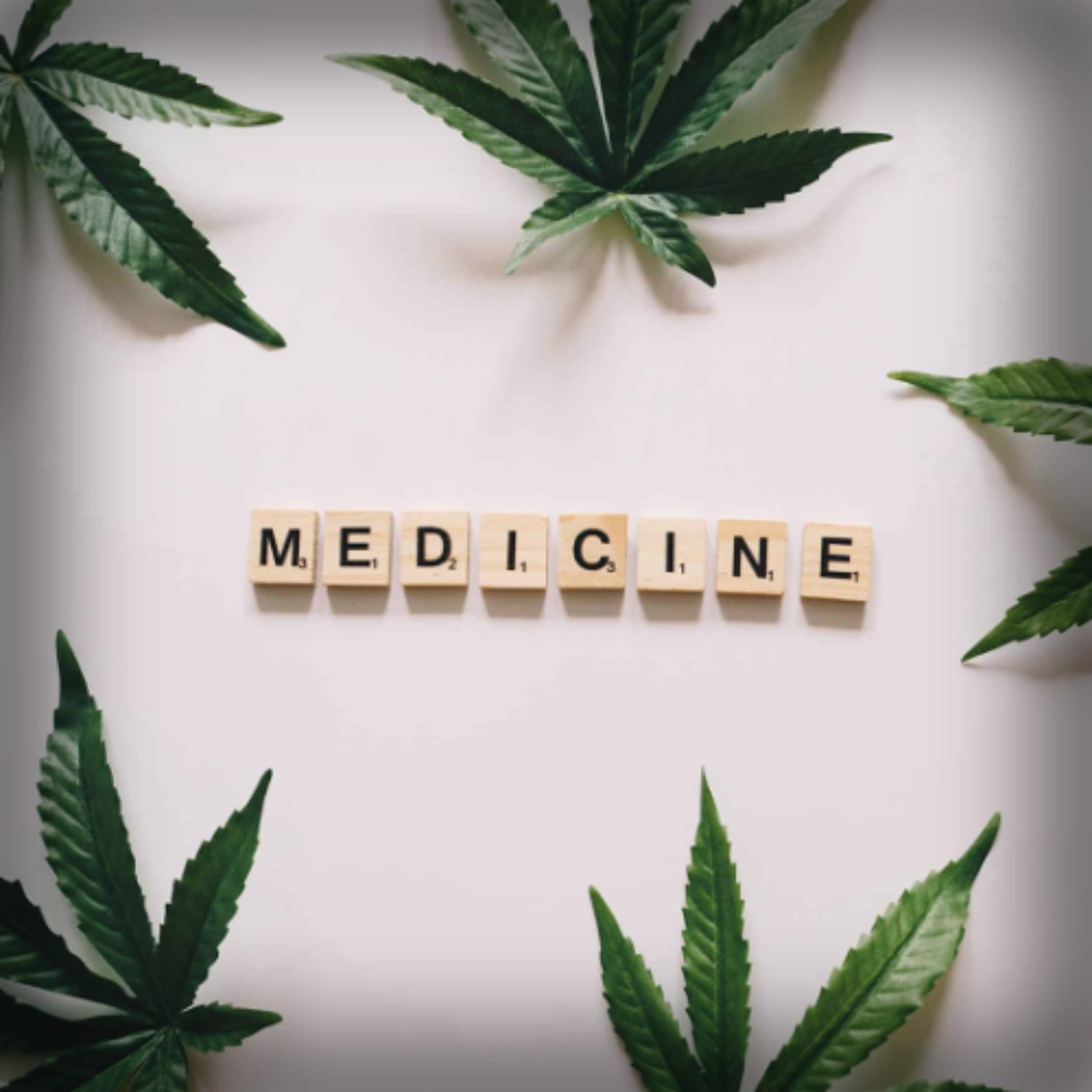 Cannabis medicinal en farmacias: ¿Avance histórico o riesgo social? episode artwork
