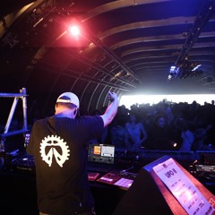 69db (live) at Dekmantel Ten