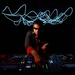 .: ESCALA :. Hypnotic Techno
