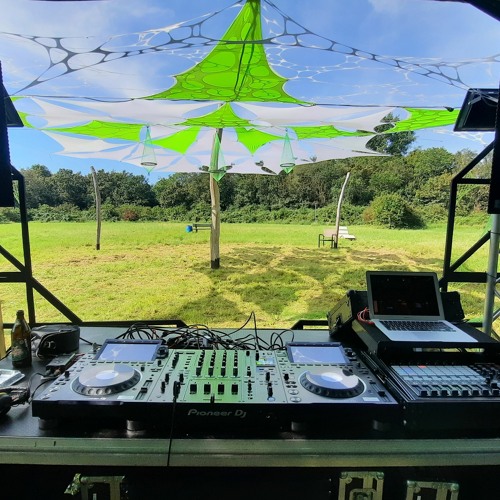 Max Blumen @ Freigeist u. Silberschwein Open Air 02.09.2023 (warm up)