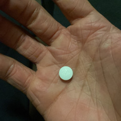 LIL NAAY   ALGO BIEN