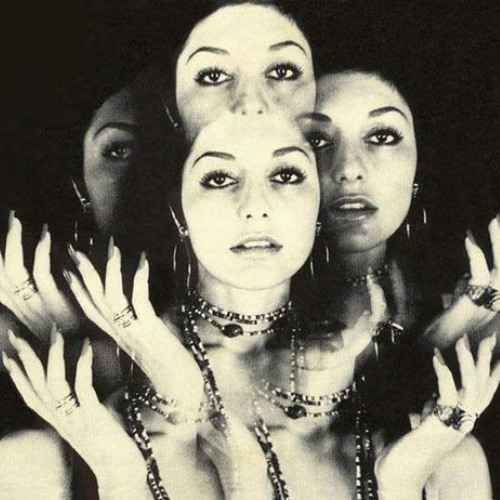 Googoosh - Dar Emtedade Shab (Soroush's Ambient Mix) گوگوش در امتداد شب