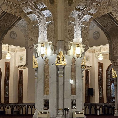 وَمَا تَدْرِي نَفْسٌ مَّاذَا تَكْسِبُ غَدًا ۖ وَمَا تَدْرِي مسجد الرحمن الرحيم صلاة العشاء ١.m4a