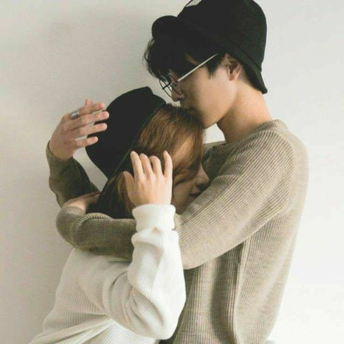 mãi chỉ nhìn em khóc..