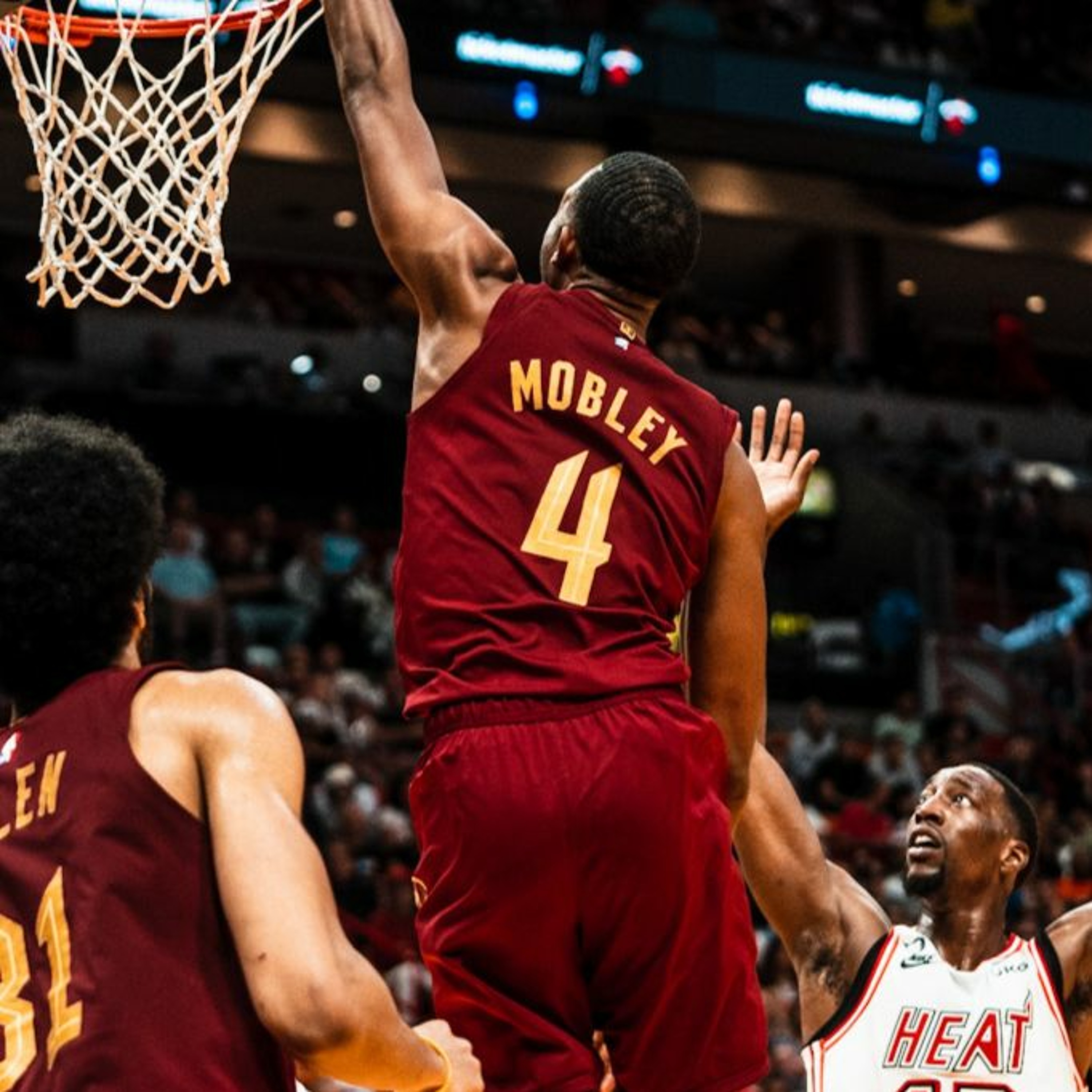 CavsDotCom