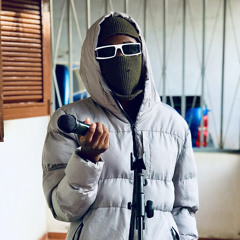 Manicómio By- (T Rex , Lil Mac ,Okenio M & Rock uno )