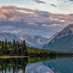 What Students Learn Thousands of Miles from Home in the Alaska Wilderness