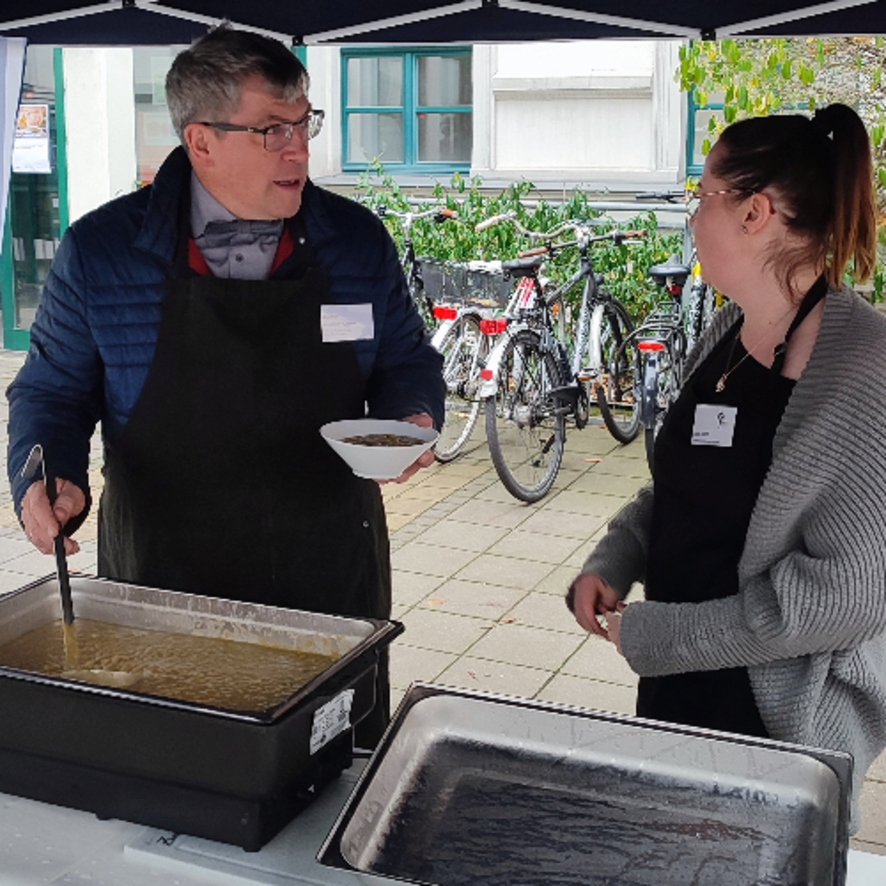 Einmal essen macht zweimal satt: Spendensammlung für die Diakonie