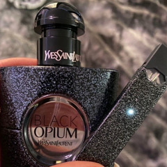 Black Opium on my Veneers