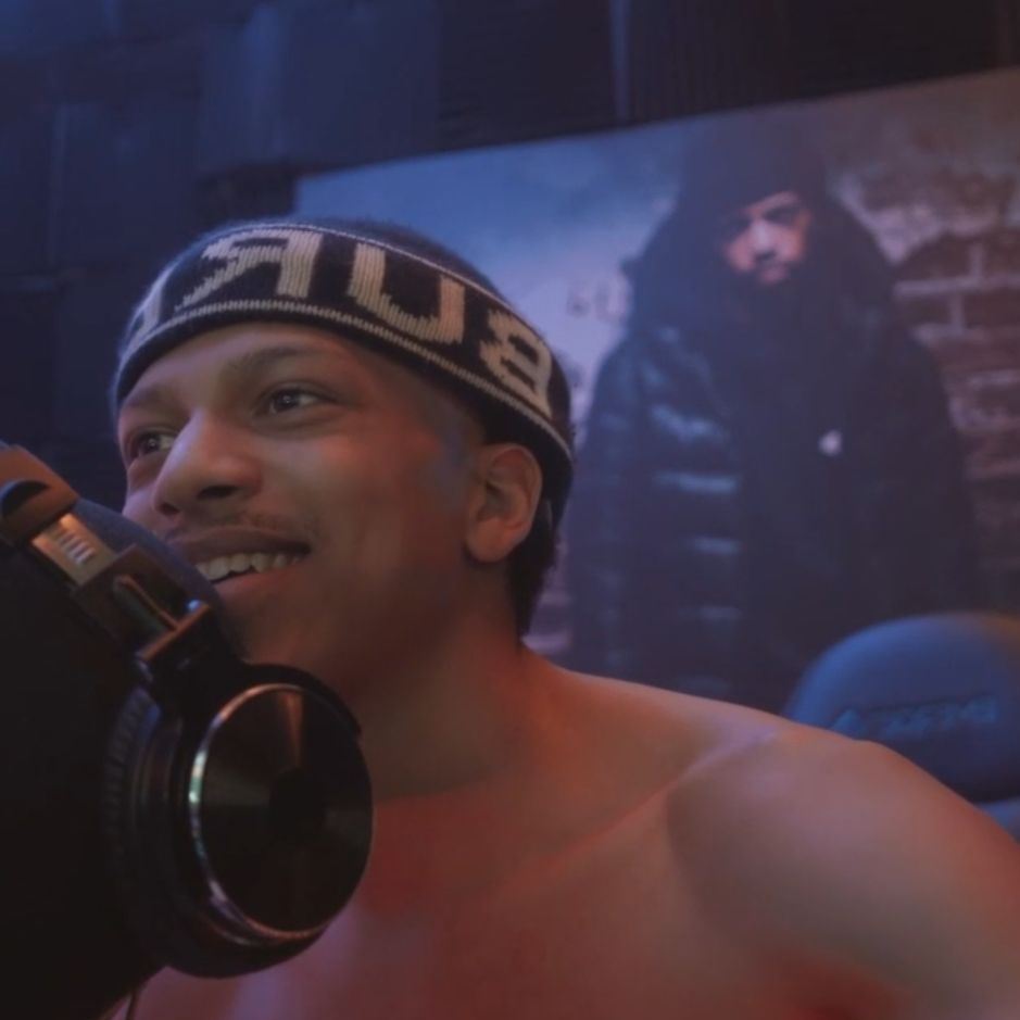 Jace! (iayze)- Songwars Hoodtrap Beat Prod. (aresden)