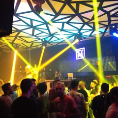 TAVARES D TYPE Lounge Bar