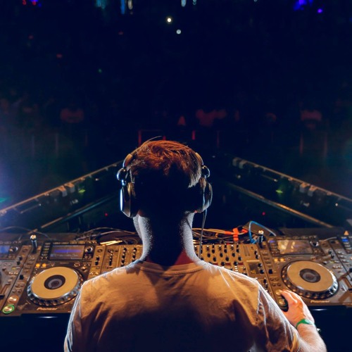 Paul Thomas Presents UV Radio 165