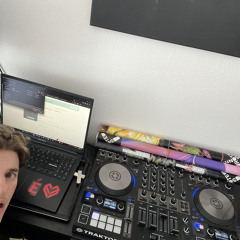 T_Podcast_0001