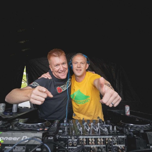 Dj Outburst & Mc 3man - Adrenaline Stomoers Festival Promo mix.mp3
