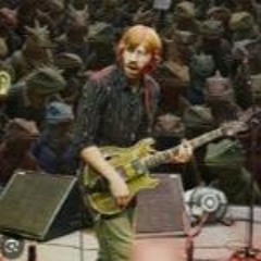 Trading Mics For Phish Pages- Eclectic Collective w/ SunnyBeck