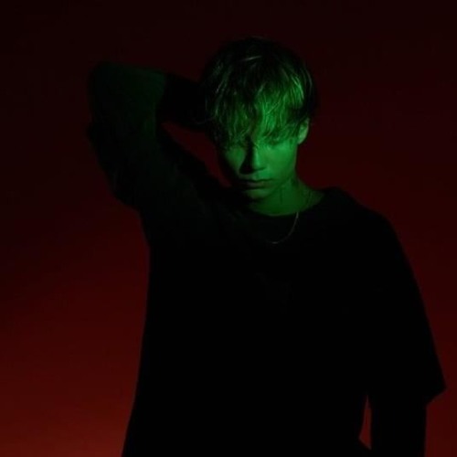 MAN IN THE MIRROR (U LOOK SO DIFFERENT) snippet - jxdn